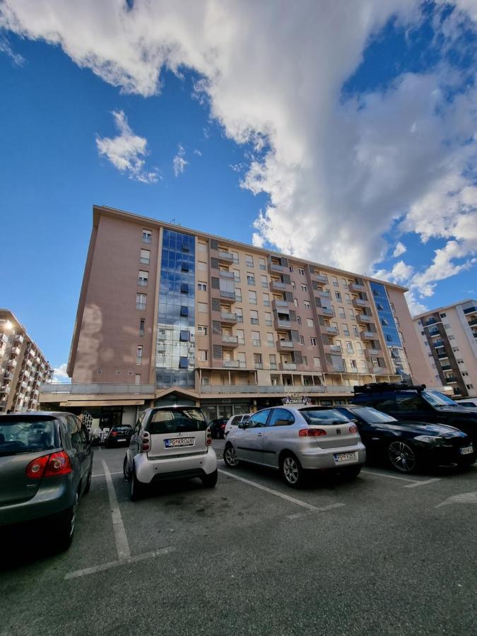 Ada Kvart Apartment *