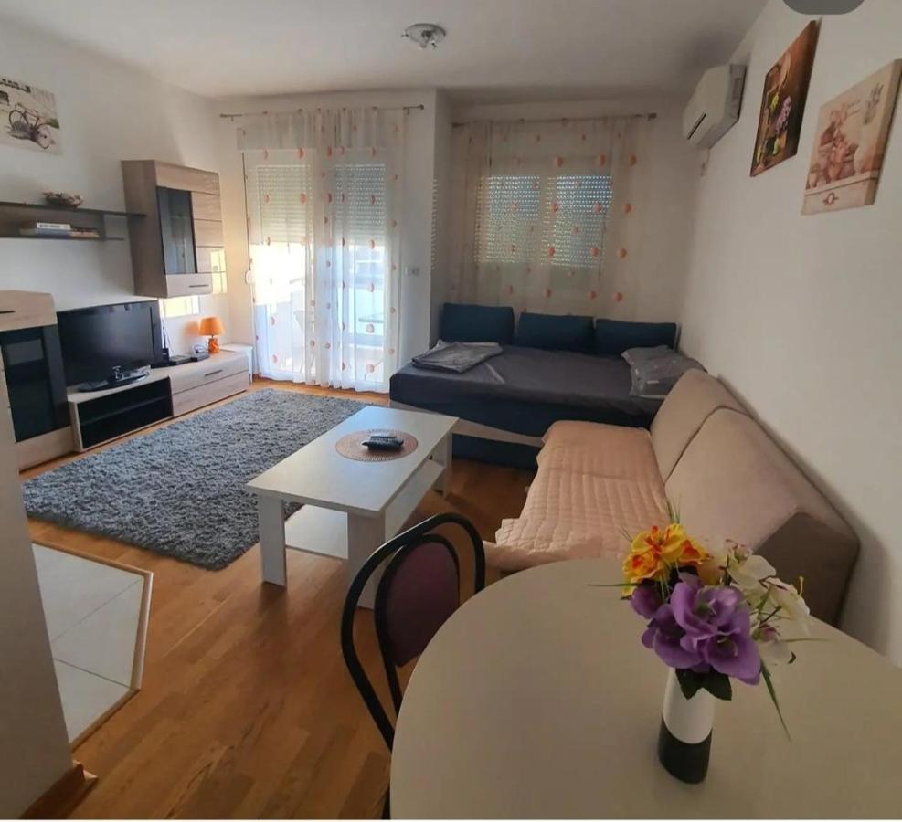 Ada Kvart Apartment
